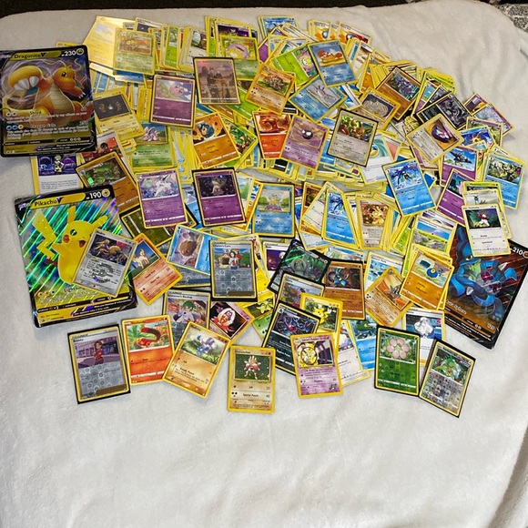Mix lot of Pokémon Cards - Picture 3 of 8